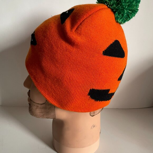 Halloween hat Toque with a jack-o'lantern face and green pompom, flashing lights - Picture 5 of 8